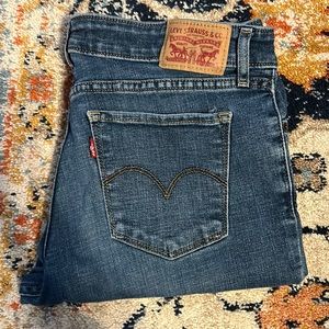 Levi 711 Skinny Jeans